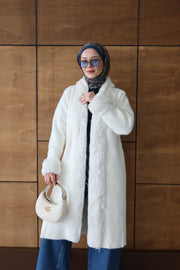 Önü Kürklü Angora Kaban