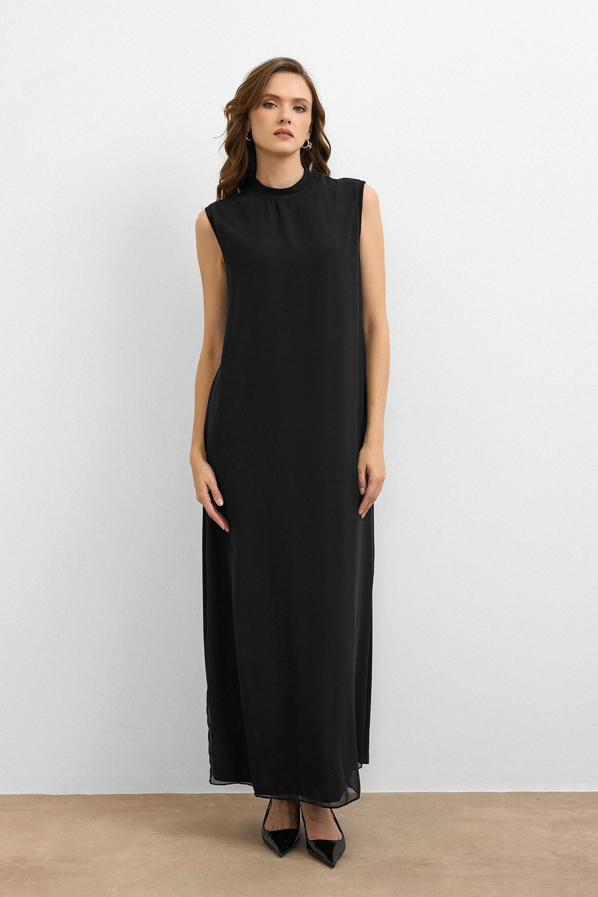 Önü Şifonlu Uzun İç Elbise-Siyah