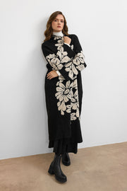 Çiçek Desenli Uzun Hırka Siyah