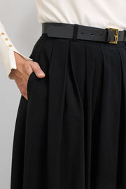 Classic Fit Dökümlü Maxi Etek Siyah