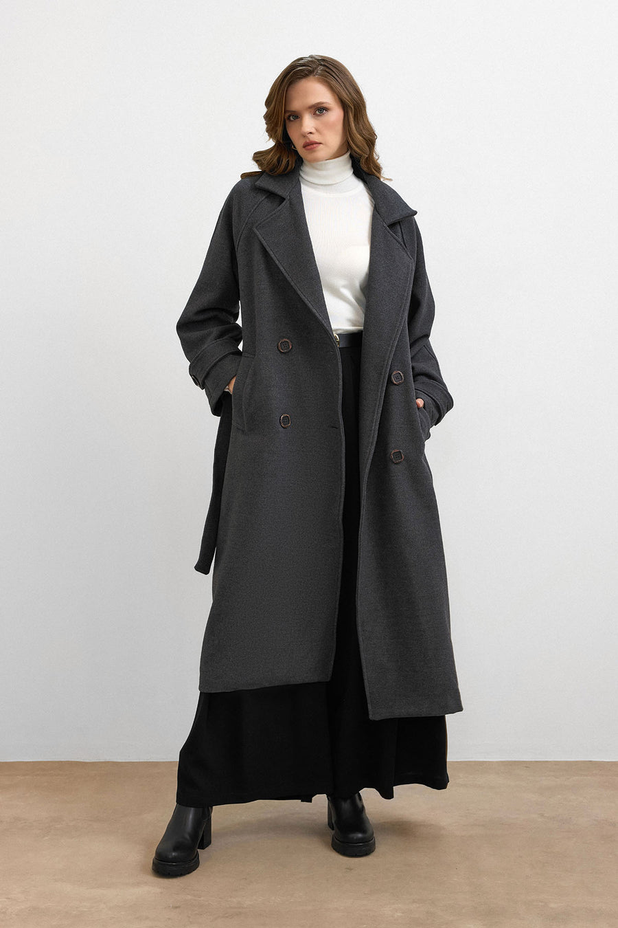 Rana Subaşı Kaşe Kaban Antrasit