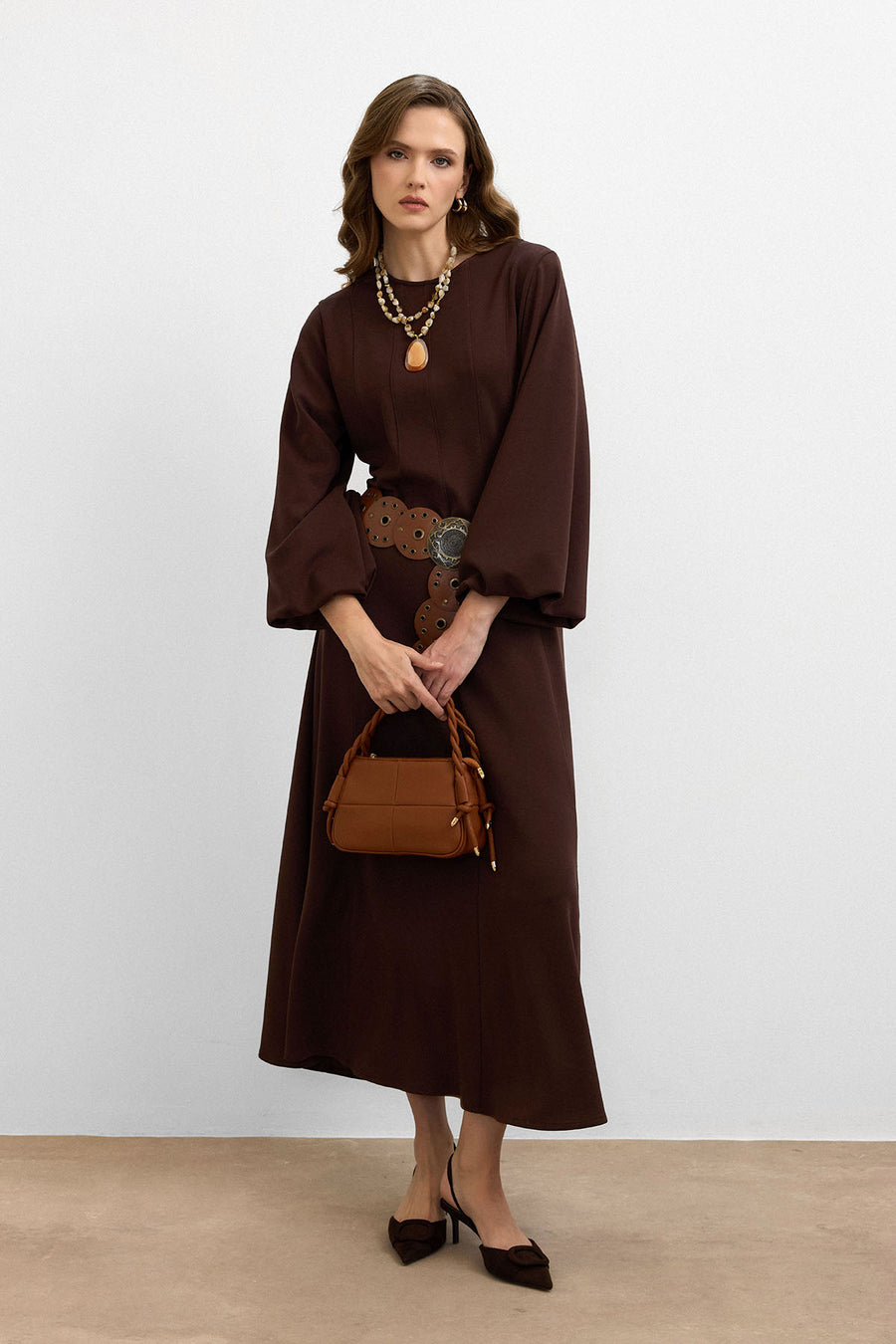 Lina Twist Örgü Saplı Kadın Çantası Taba