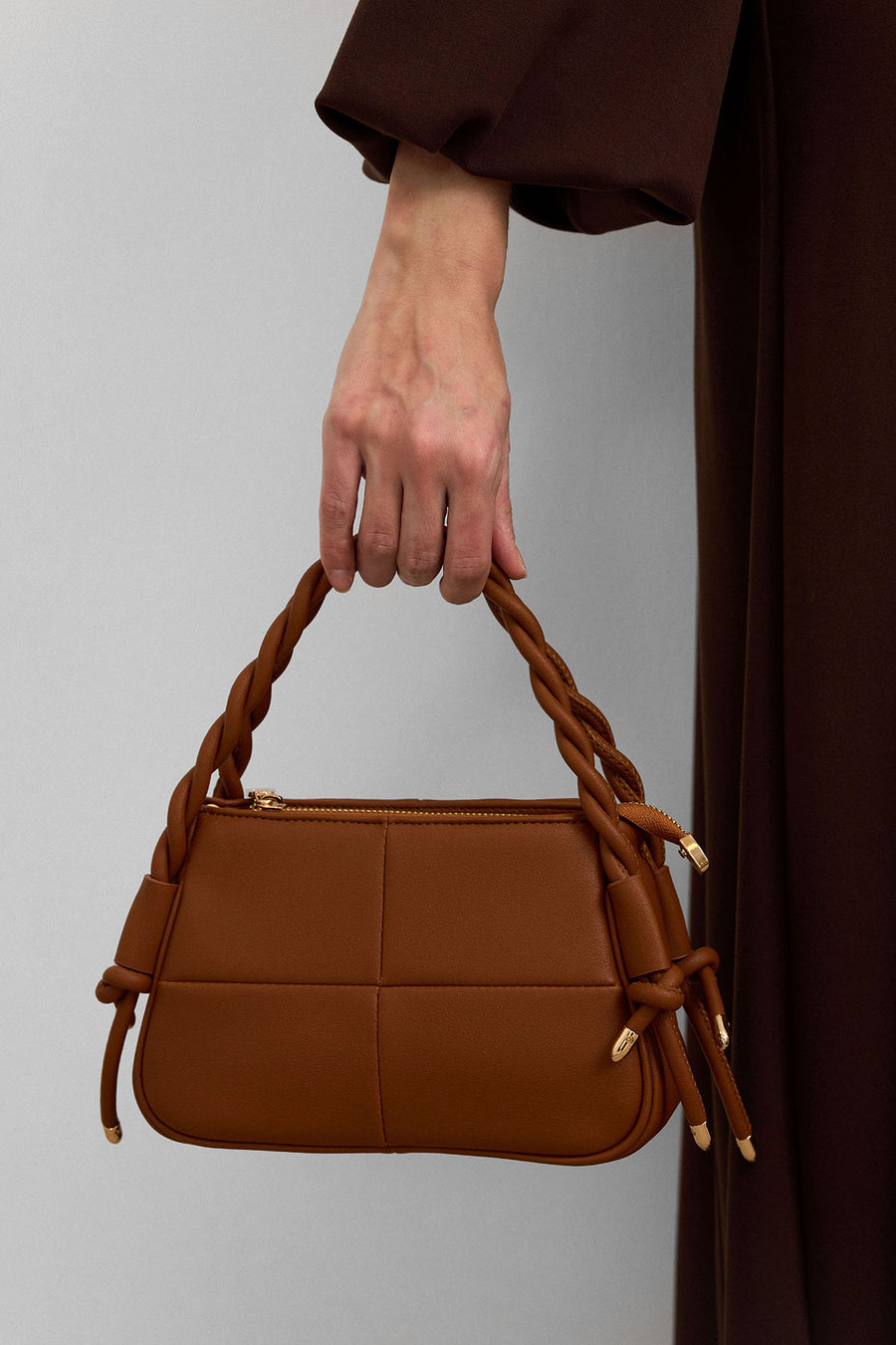 Lina Twist Örgü Saplı Kadın Çantası Taba