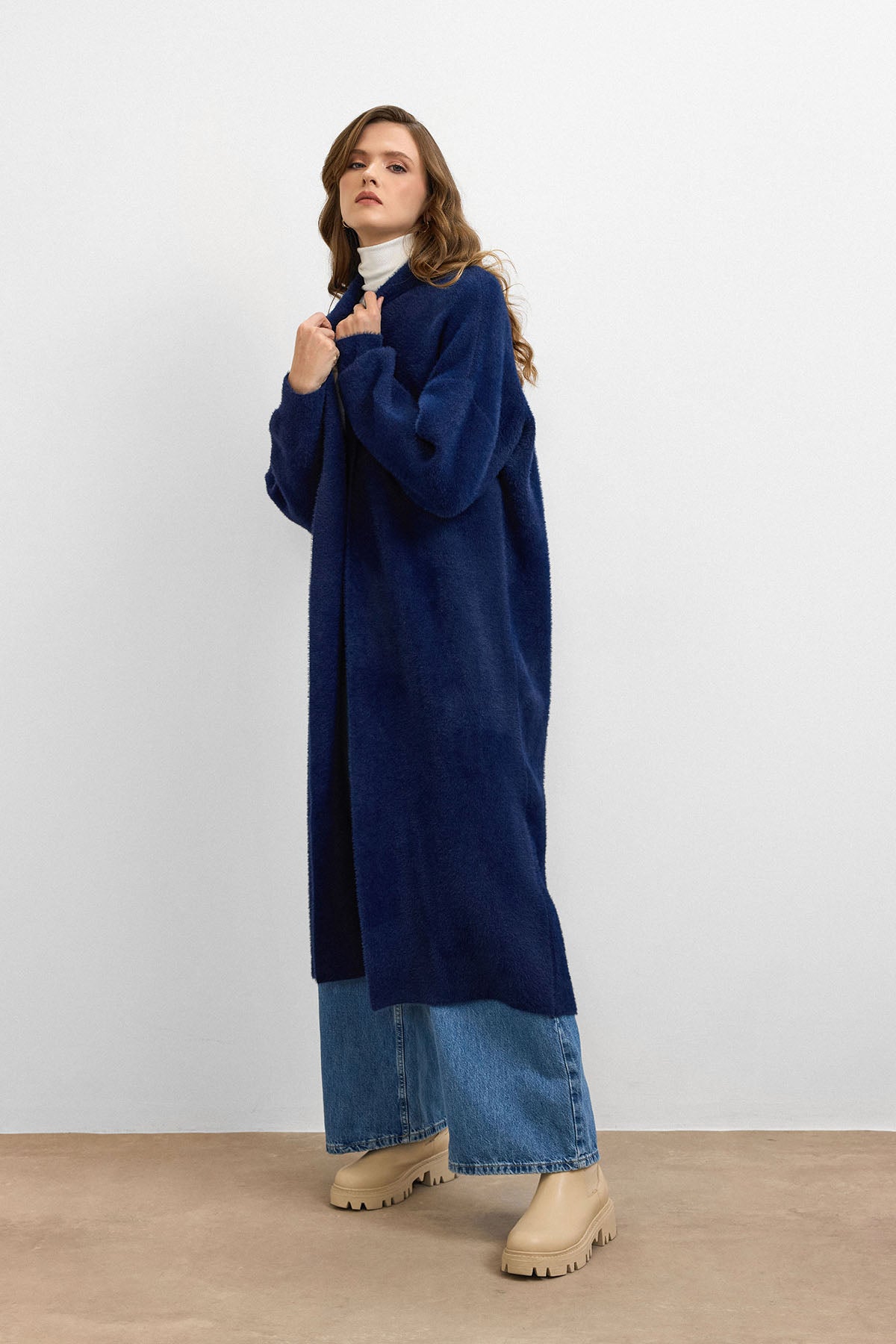 Sakal İplik Model Uzun Hırka - Lacivert