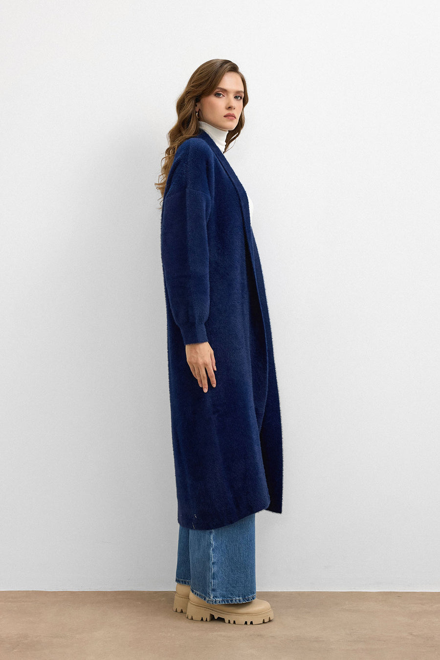 Sakal İplik Model Uzun Hırka - Lacivert
