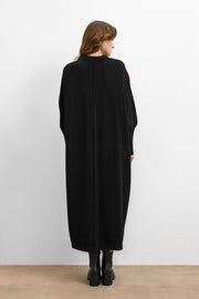 Kuzu Yünlü Çiçek Patchli Elbise – Kırmızı