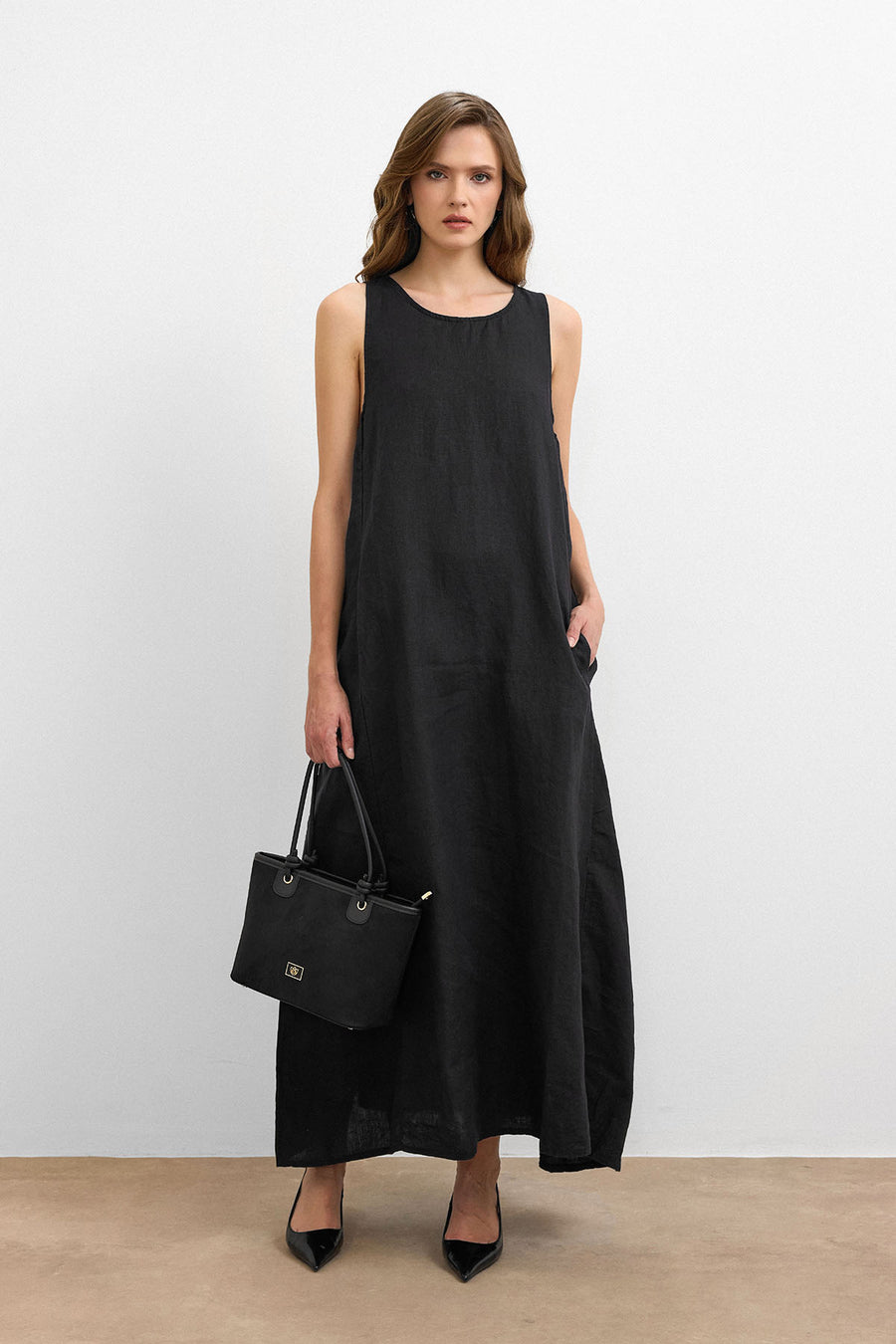 %100 Keten Sıfır Kol Elbise Siyah