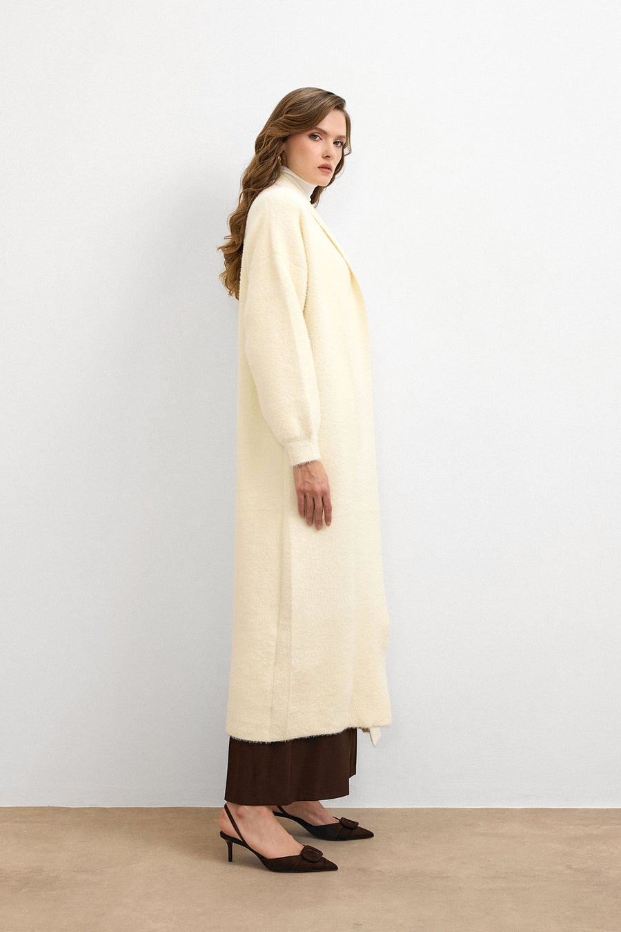 Sakal İplik Model Uzun Hırka -Vanilya