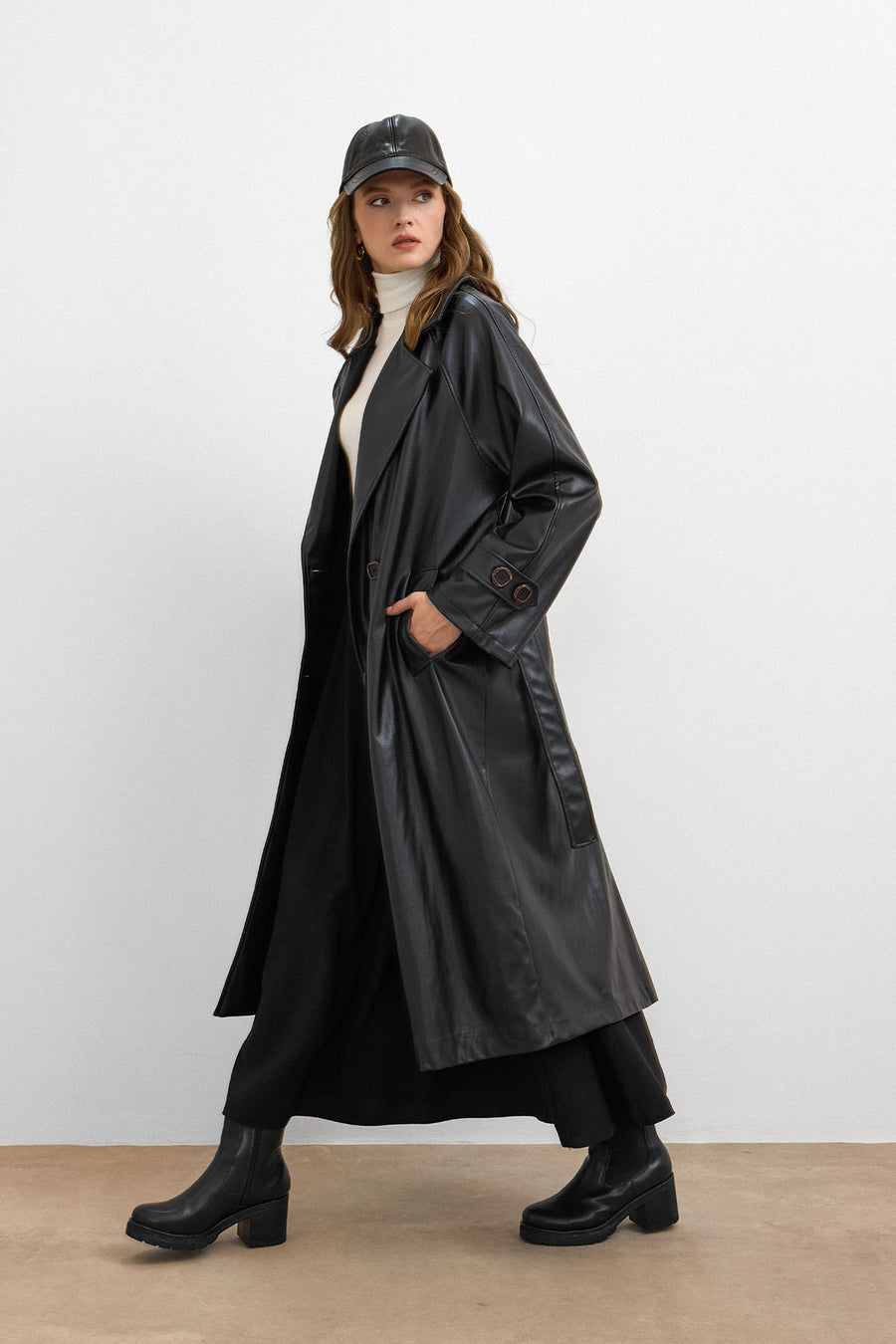 RS-Kuşaklı Deri Trenç Siyah