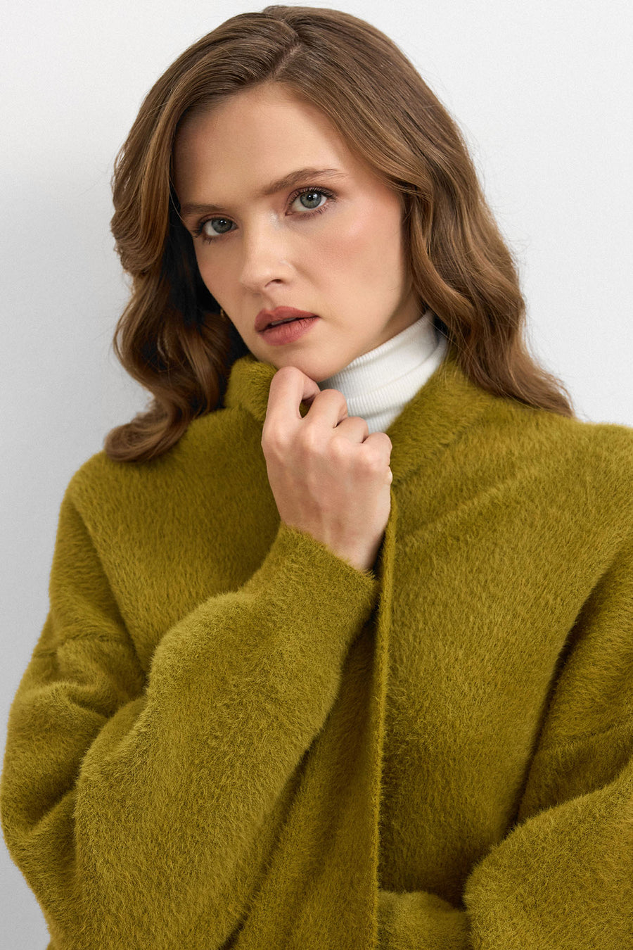 Sakal İplik Model Uzun Hırka Yağ Yeşili