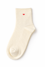 Minimal Kalp Desenli Çorap 3’lü Set