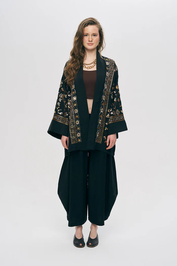 ORF-Özel Tasarım Boncuk ve Nakış Detaylı Kimono / Siyah