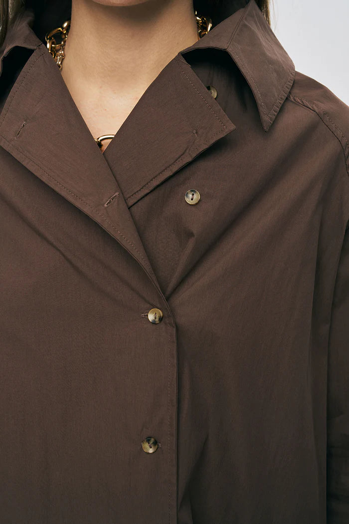 ORF-Kruvaze Görünümlü Modern Kesim Kahve Gömlek