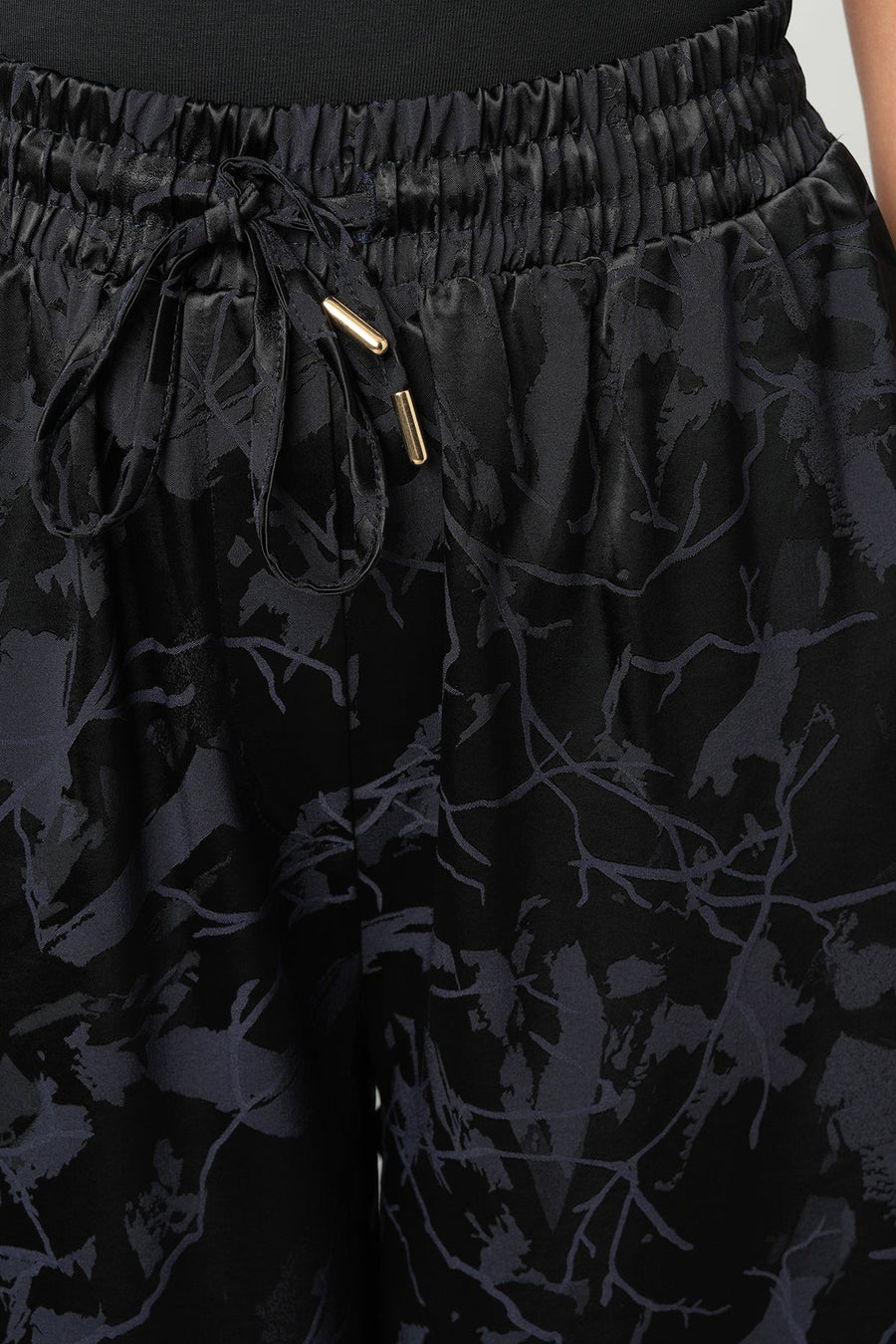 ORF-Siyah Çiçek Desenli Saten Palazzo Pantolon