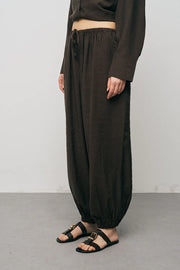ORF- Rahat Kesim Paçası Büzgülü Kahve Jogger Pantolon