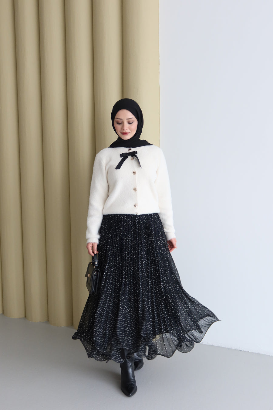 Puantiye Pileli Şifon Etek