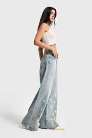 Çiçek Nakışlı Tasarım Denim Jean