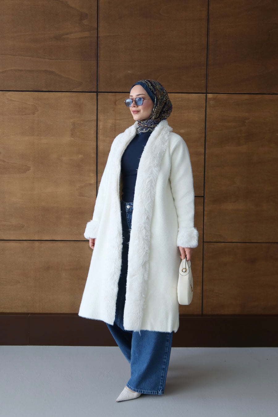 Önü Kürklü Angora Kaban