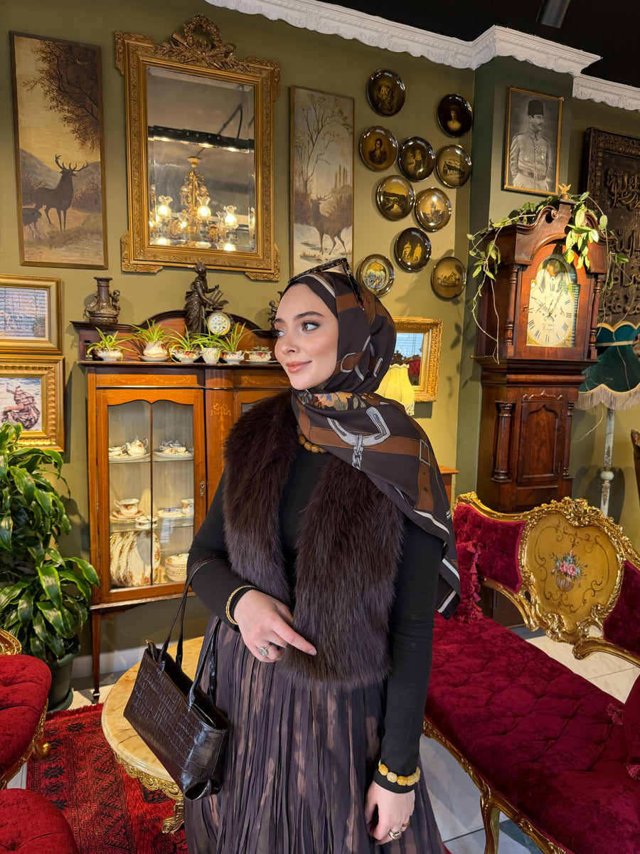 Düz Desen Kısa Kürk Yelek-Kahverengi