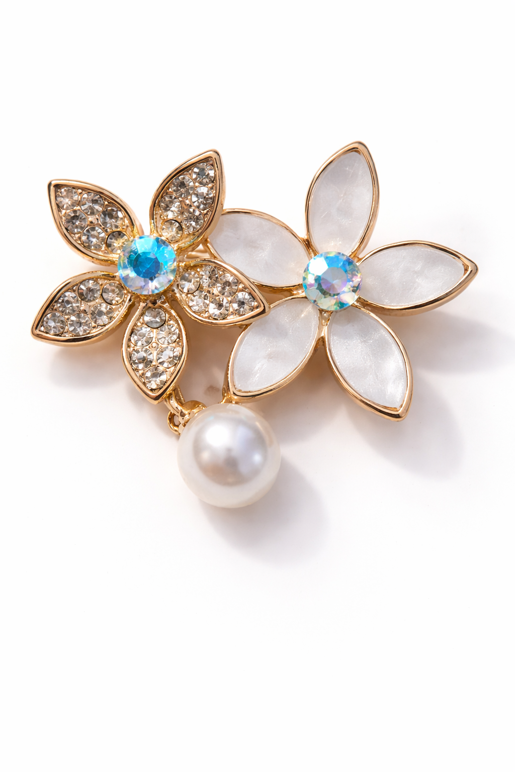 İnci Işıltısı Çiçek Broş