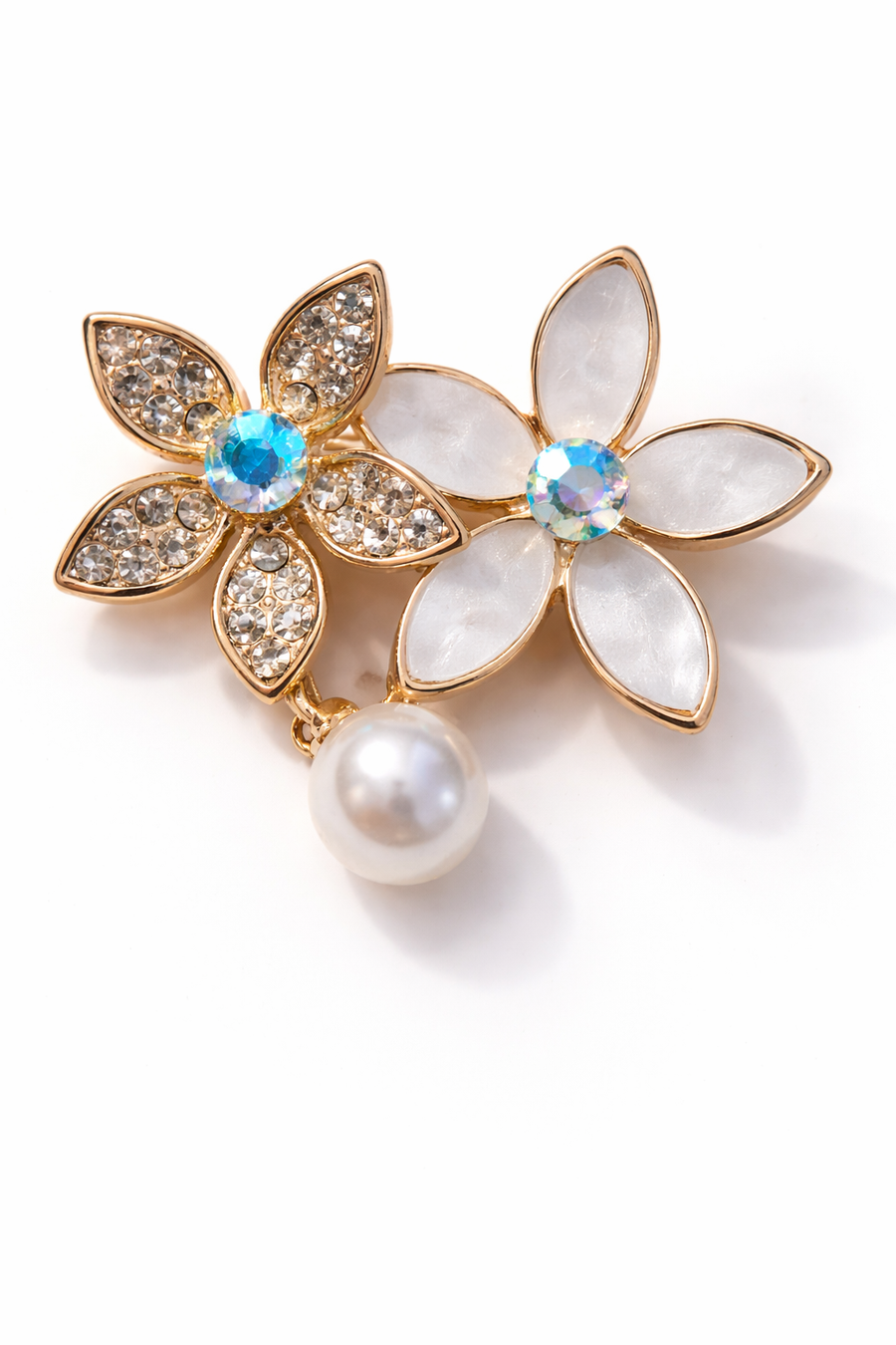 İnci Işıltısı Çiçek Broş