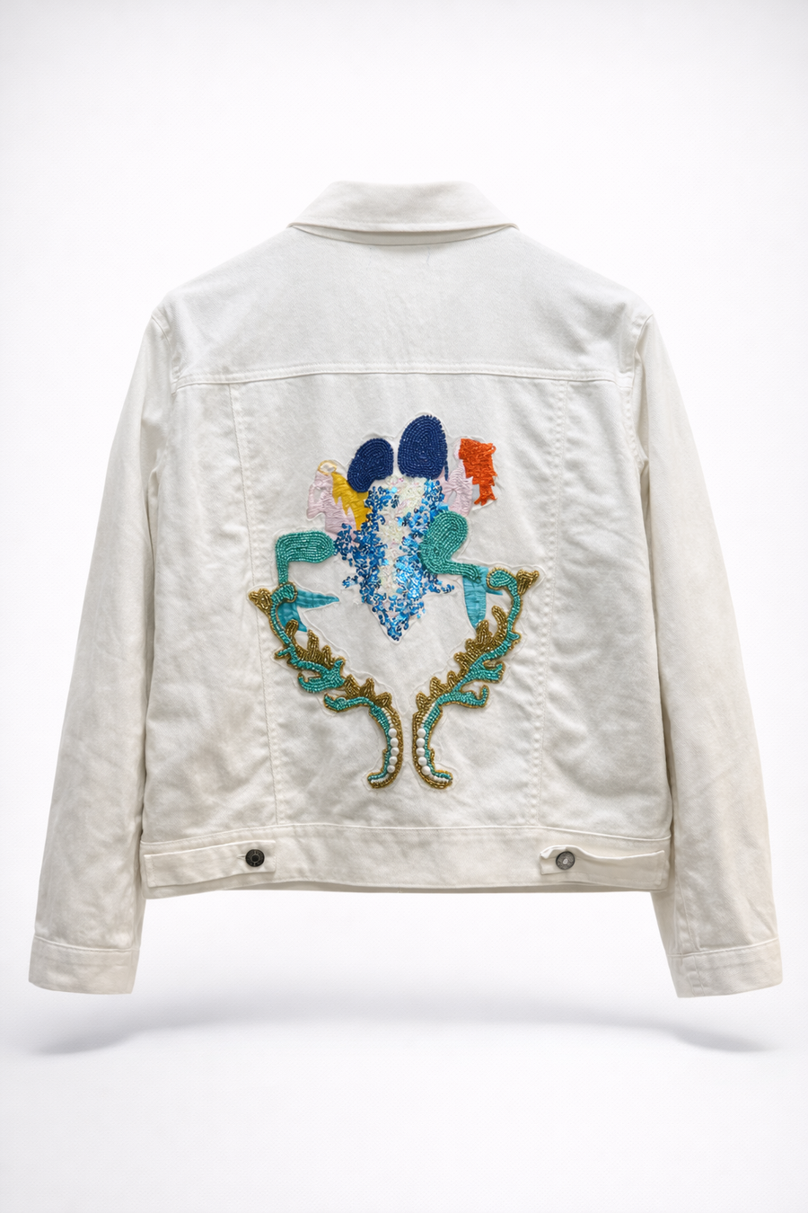 Beyaz Nakışlı Kot Ceket