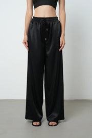 Siyah Parlak Saten Kadın Pantolon – Rahat ve Şık - 45299
