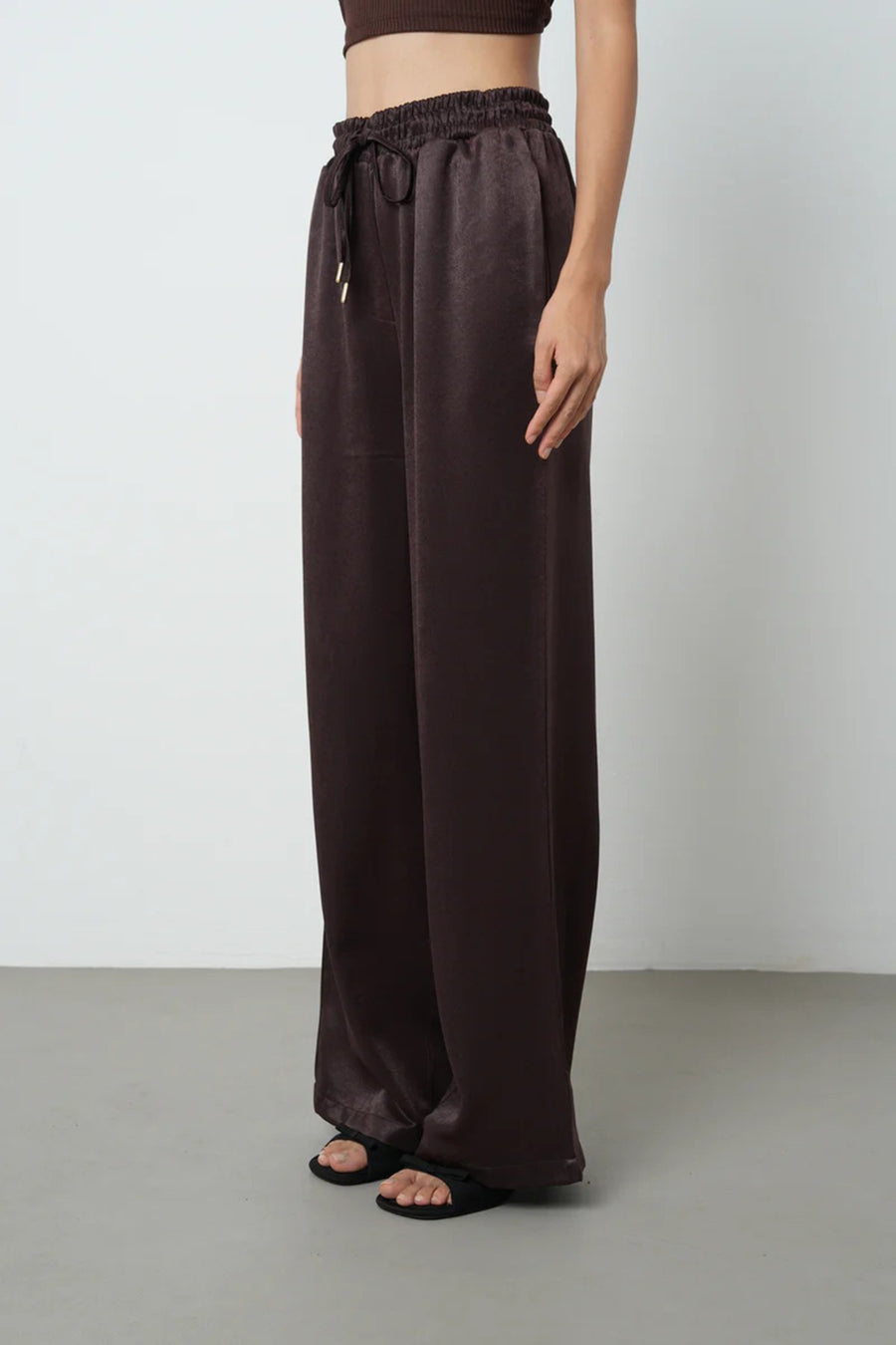 Rahat Kalıp Bol Paça Kadın Pantolon – 45248 Kahve