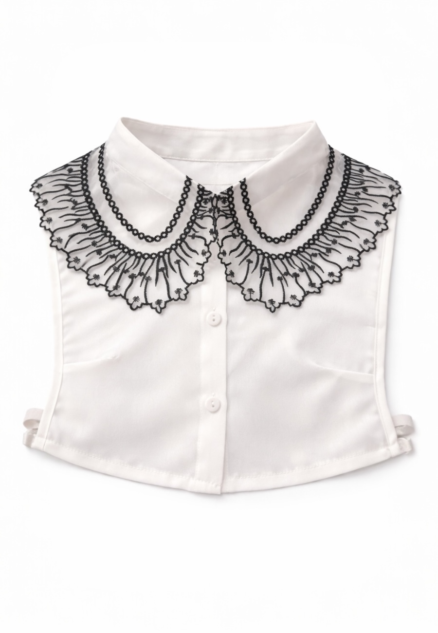 Siyah Dantel Detaylı Zarif Takma Yakalık