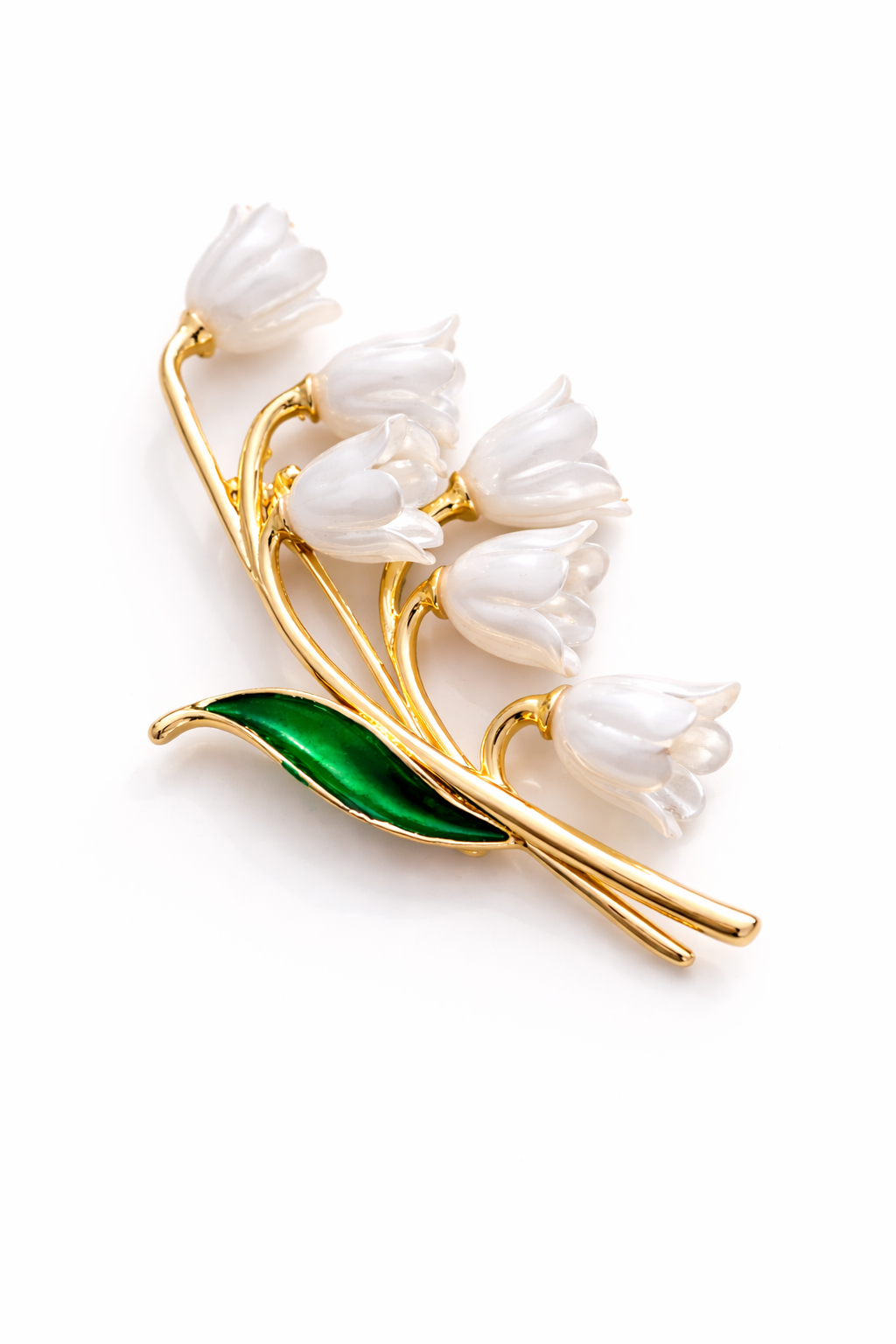 Beyaz Çiçekli Broş