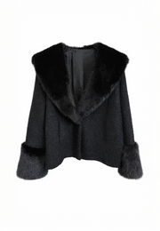 Kürk Yaka Detaylı Kısa Keçe Ceket