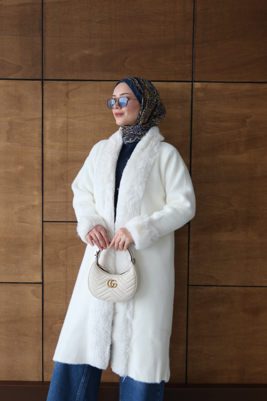 Önü Kürklü Angora Kaban