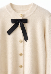 Fiyonk Detaylı Yumuşak Dokulu Triko Hırka