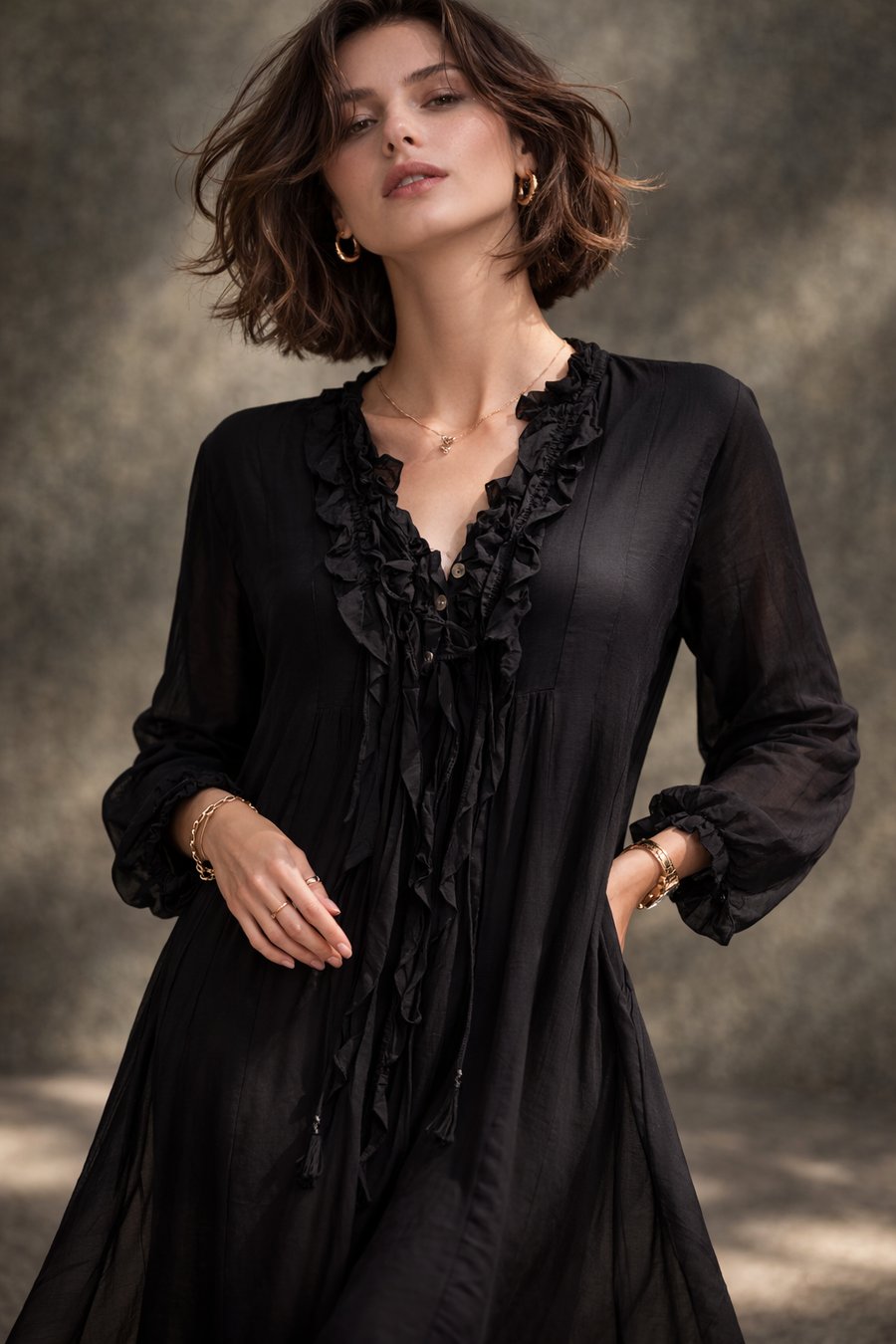 İpek Yakası Püsküllü Elbise Siyah