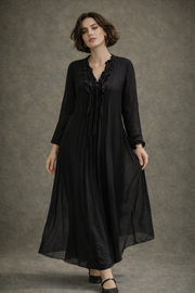 İpek Yakası Püsküllü Elbise Siyah