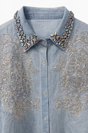 Denim İşlemeli Kot Gömlek