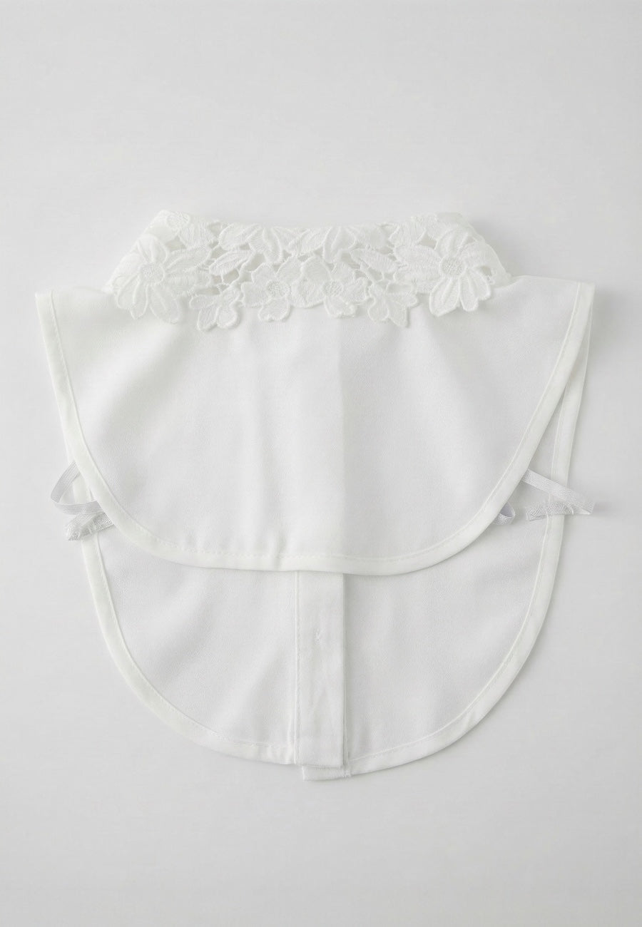 Beyaz Dantelli Gömlek Yakalık