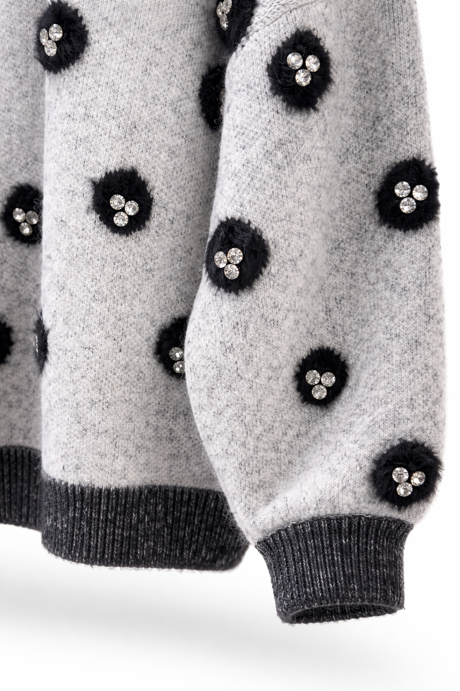 Taşlı Çiçek Detaylı Gri Triko Kazak