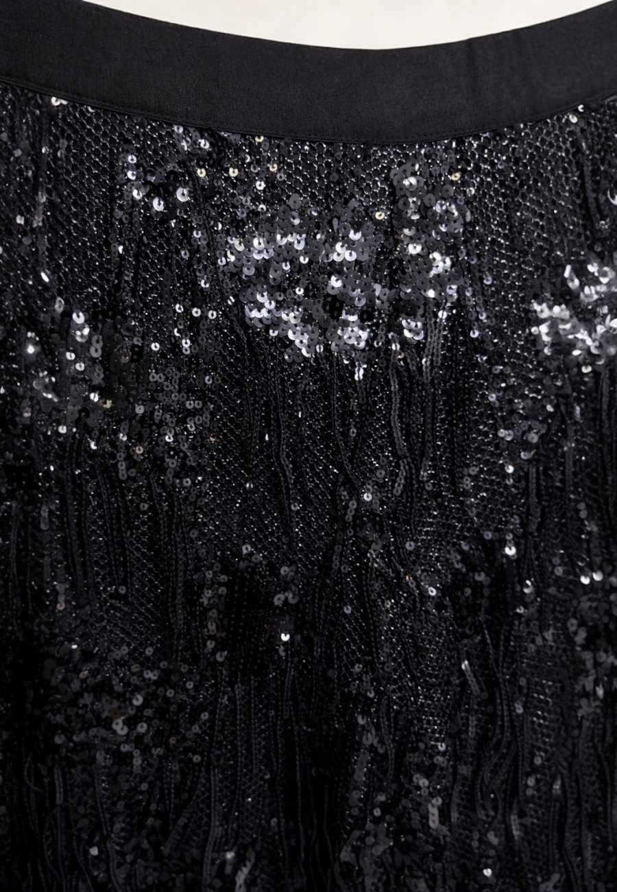 Siyah Payet Saçaklı Midi Etek