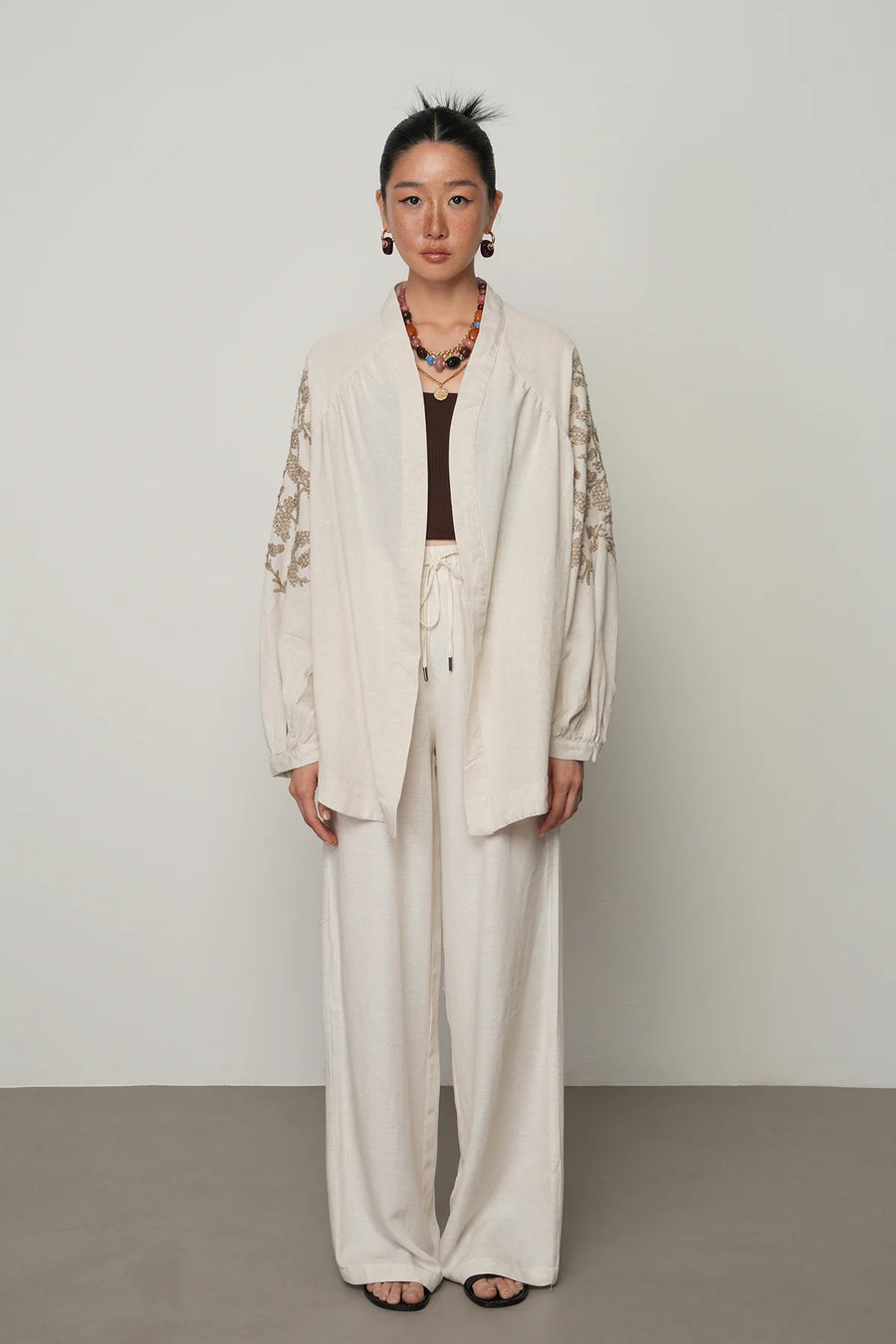 Sırt ve Kol İşlemeli Bohem Tarz Natur Oversize Kimono-RS34010