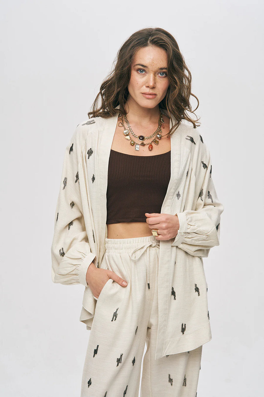 Etnik Modern Boncuk İşlemeli Natur Oversize Kimono-RS34595