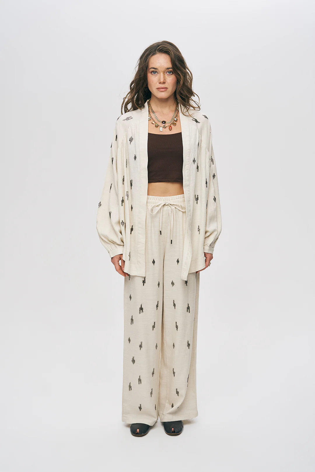 Etnik Modern Boncuk İşlemeli Natur Oversize Kimono-RS34595