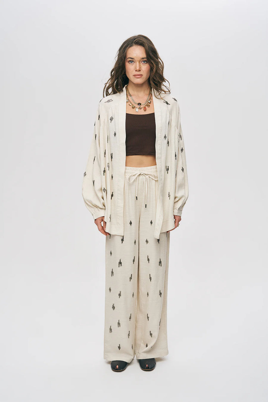 Etnik Modern Boncuk İşlemeli Natur Oversize Kimono-RS34595