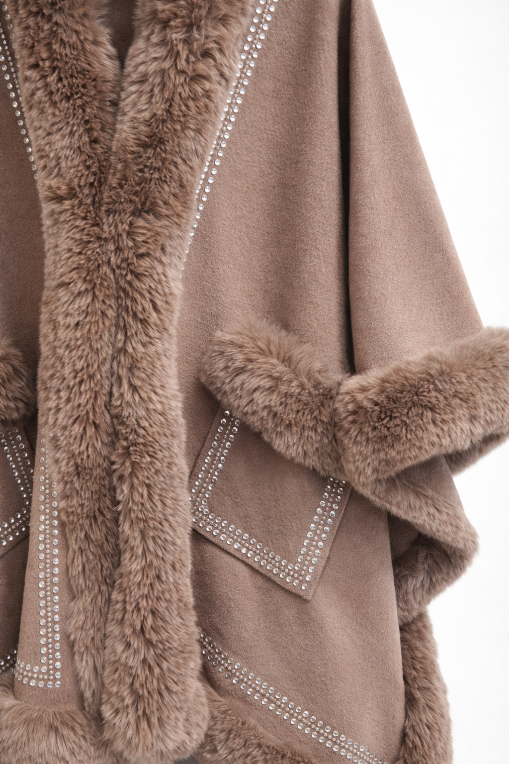 Oversize Taşlı Yaka Kürklü Panço - Vizon