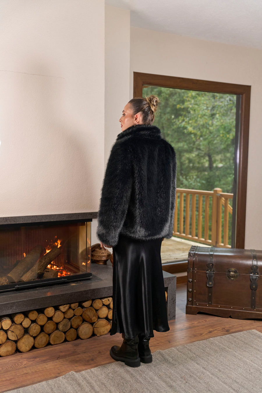 Kısa Kürk Siyah FLR-01