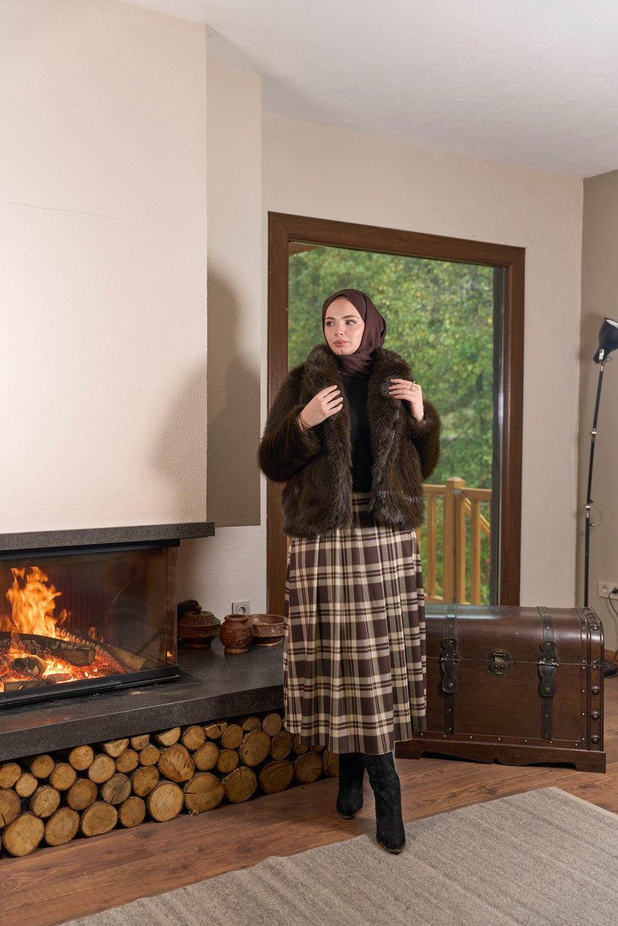 Kısa Kürk Kahverengi FLR-01