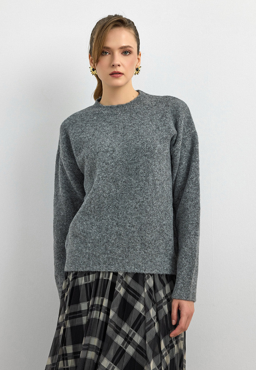 10640 Bisiklet Yaka Yumuşak Dokulu Kazak-Füme Mel.