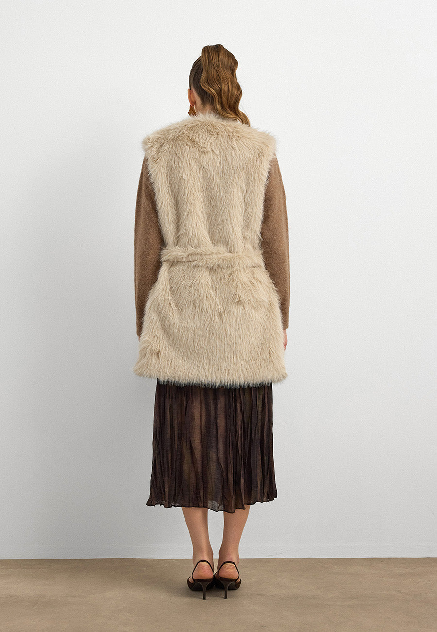 Kisya Tüylü Bağlamalı Yelek