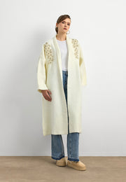 Uzun Çift Taraflı El İşlemeli Triko Hırka Beyaz