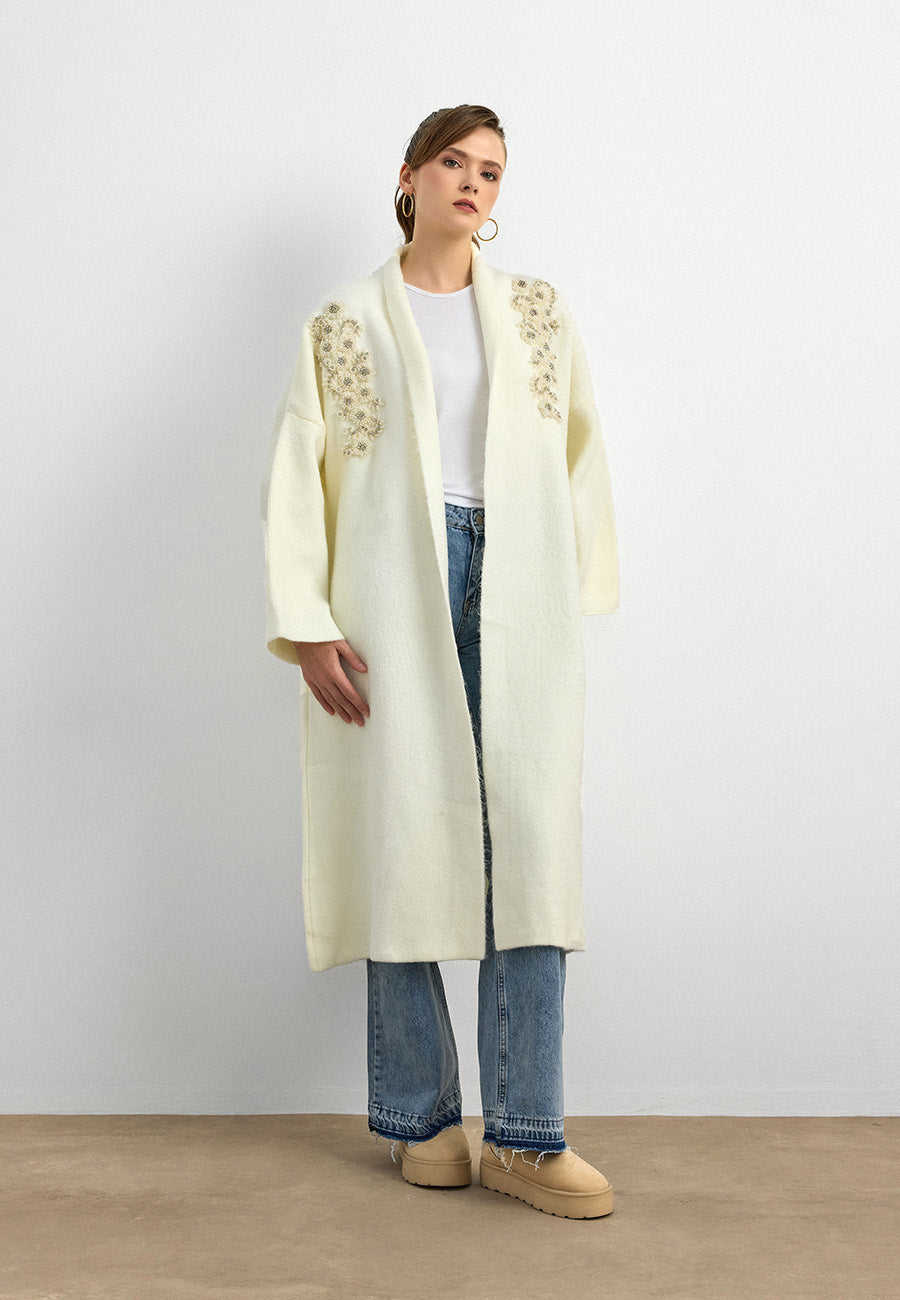 Uzun Çift Taraflı El İşlemeli Triko Hırka Beyaz